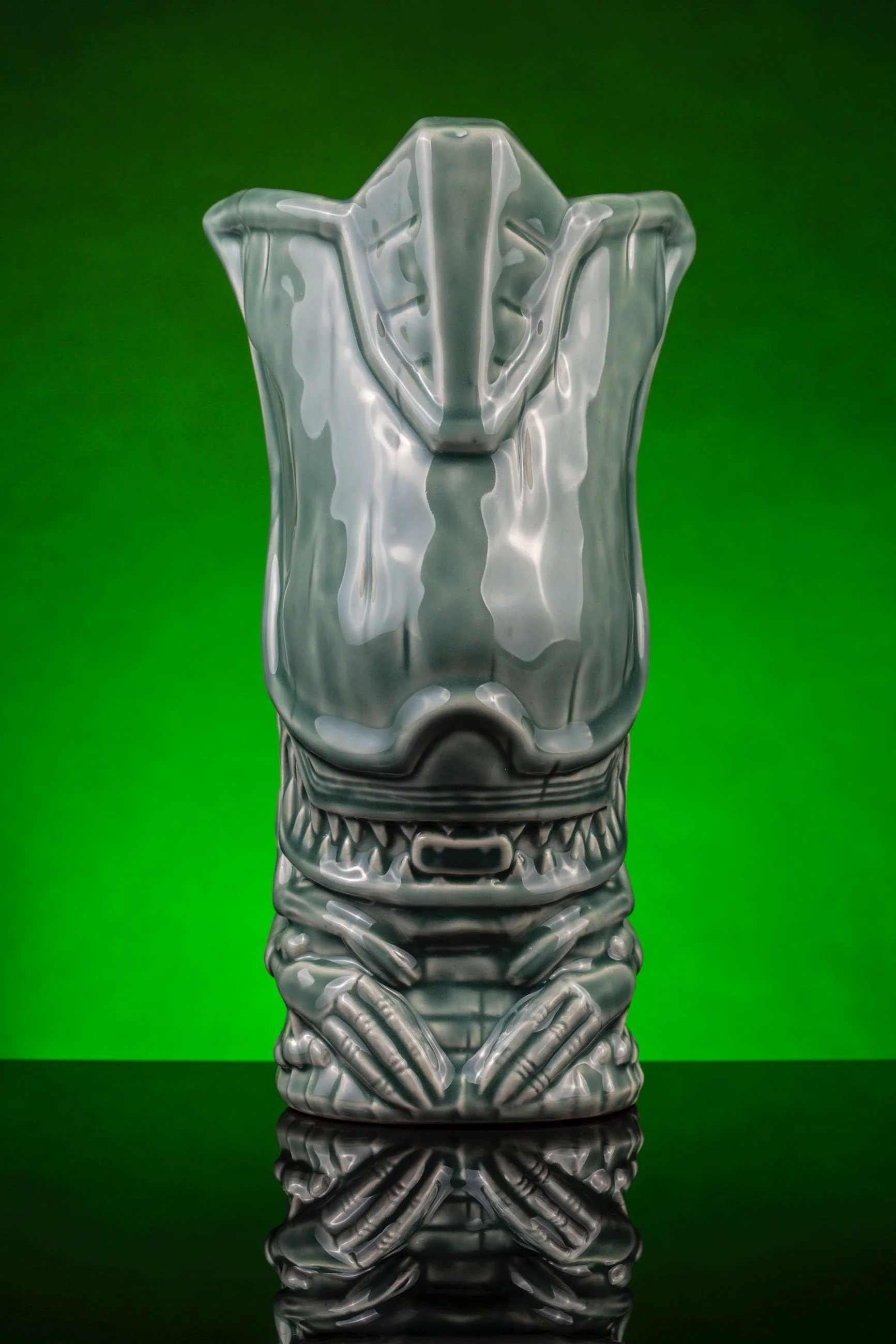 Alien Queen Tiki Mug (Acid Blood Variant) - Image 11