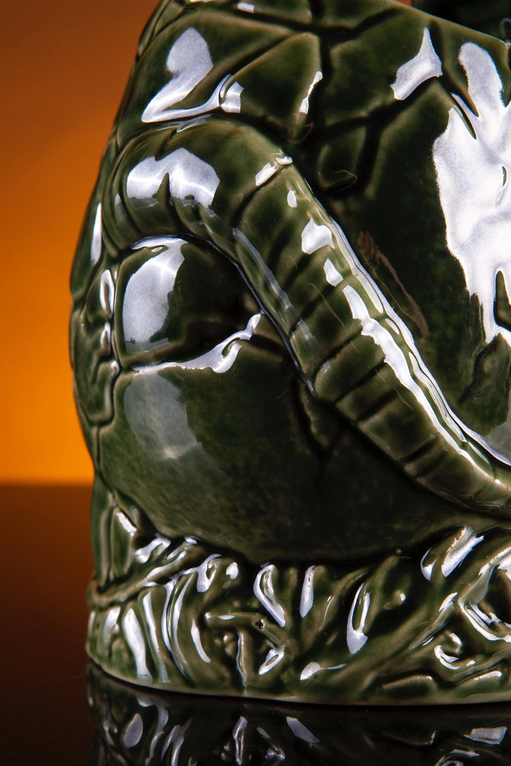 Jurassic Park – Baby Raptor Tiki Mug (Isla Nublar Variant) - Image 12