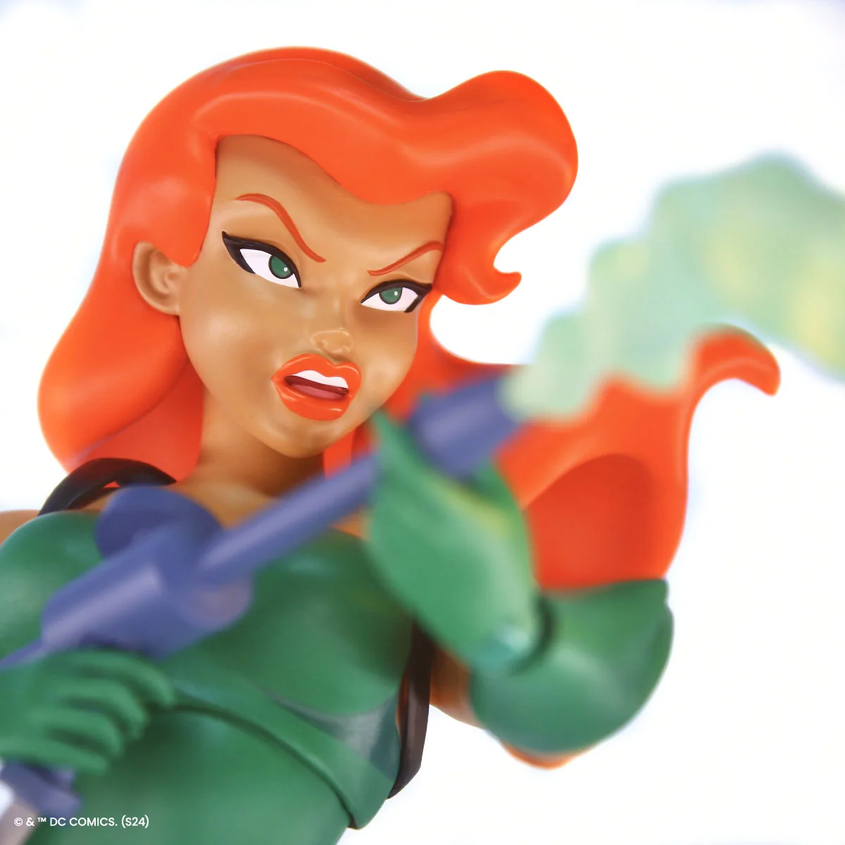 Batman: The Animated Series - Poison Ivy 1/6 Scale Figure - Image 19