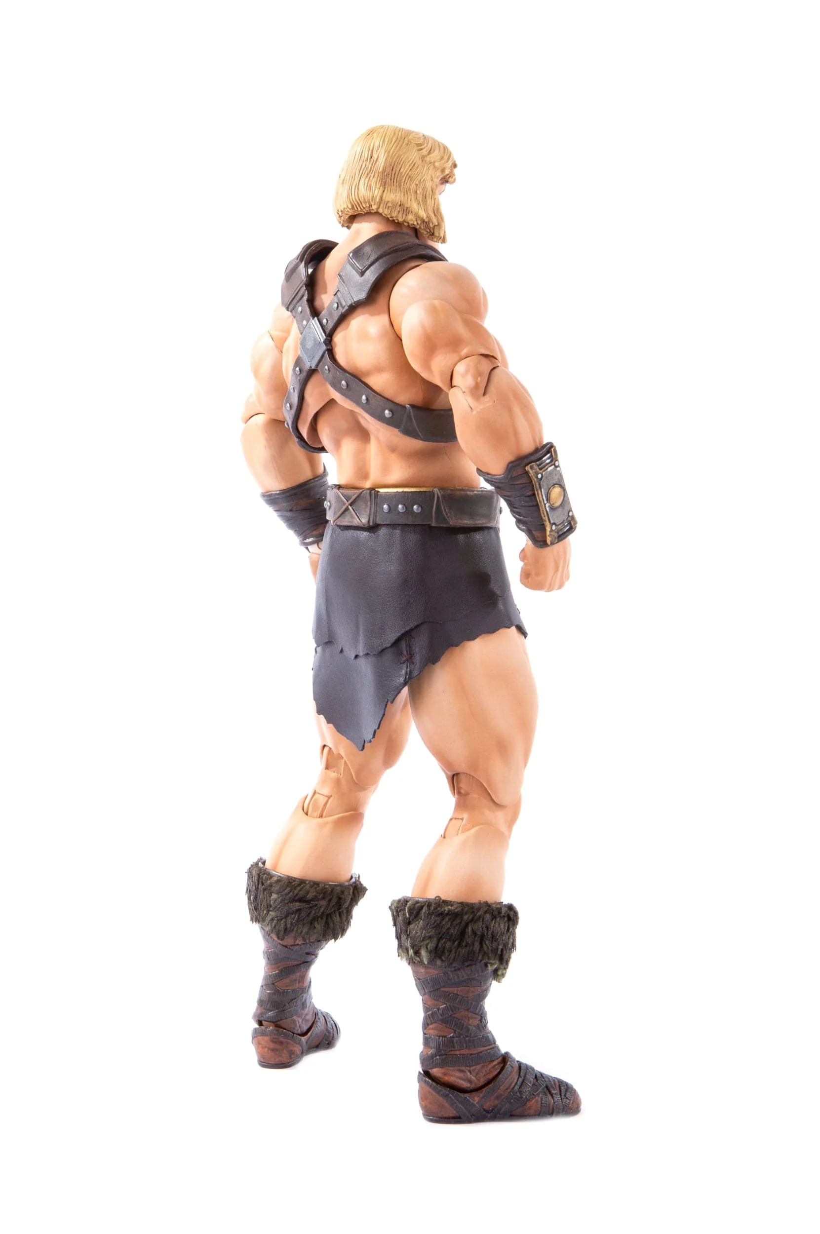 He-Man 1/6 Scale Figure Exclusive - Image 11