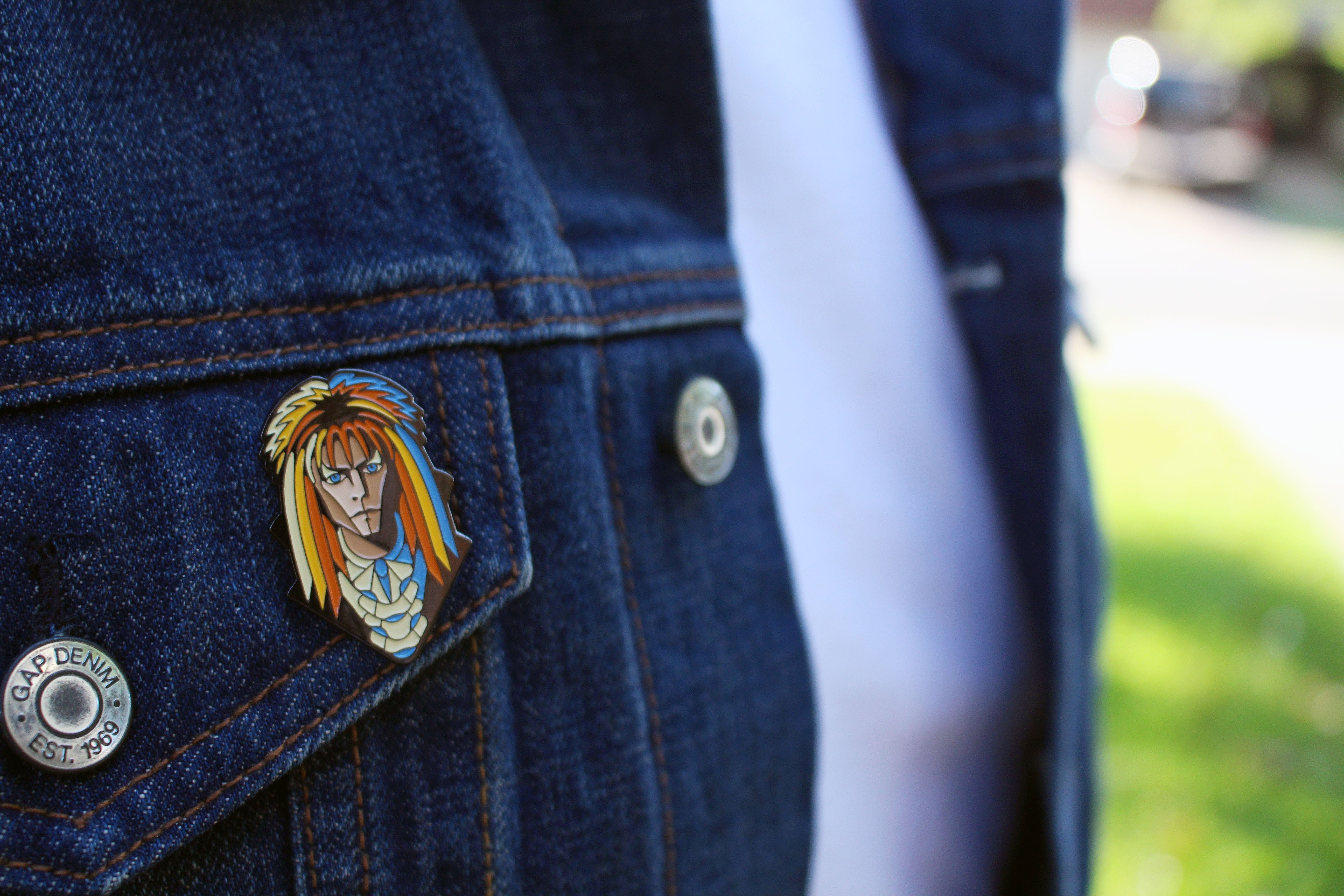 Labyrinth – Jareth the Goblin King Enamel Pin - Image 3