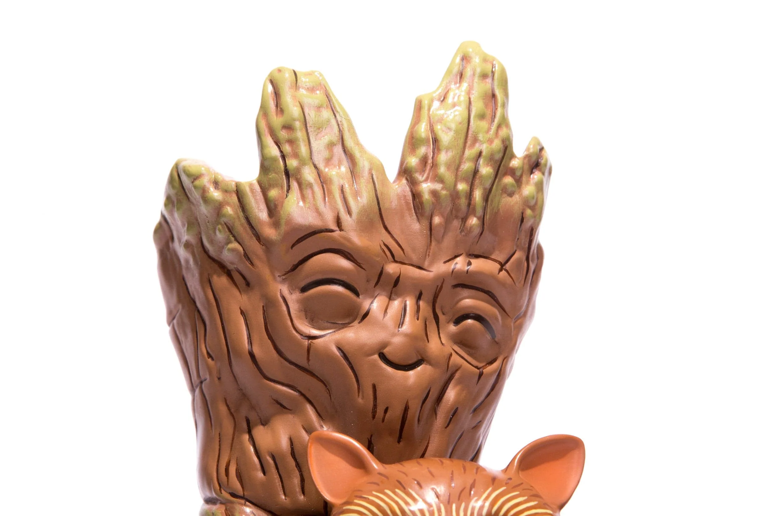 Rocket & Groot: Treehugger Vinyl Figure Exclusive - Image 2