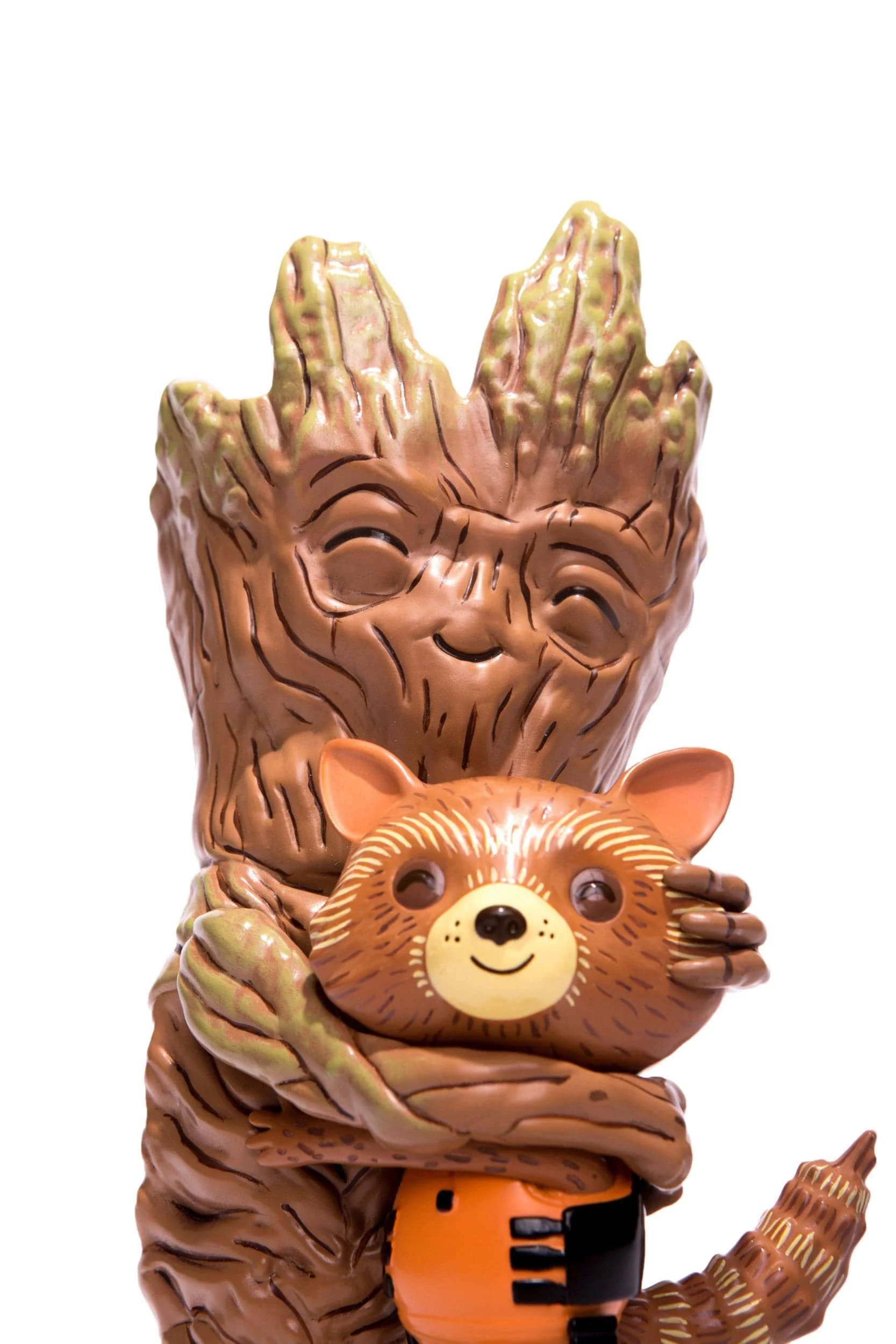 Rocket & Groot: Treehugger Vinyl Figure Exclusive - Image 3