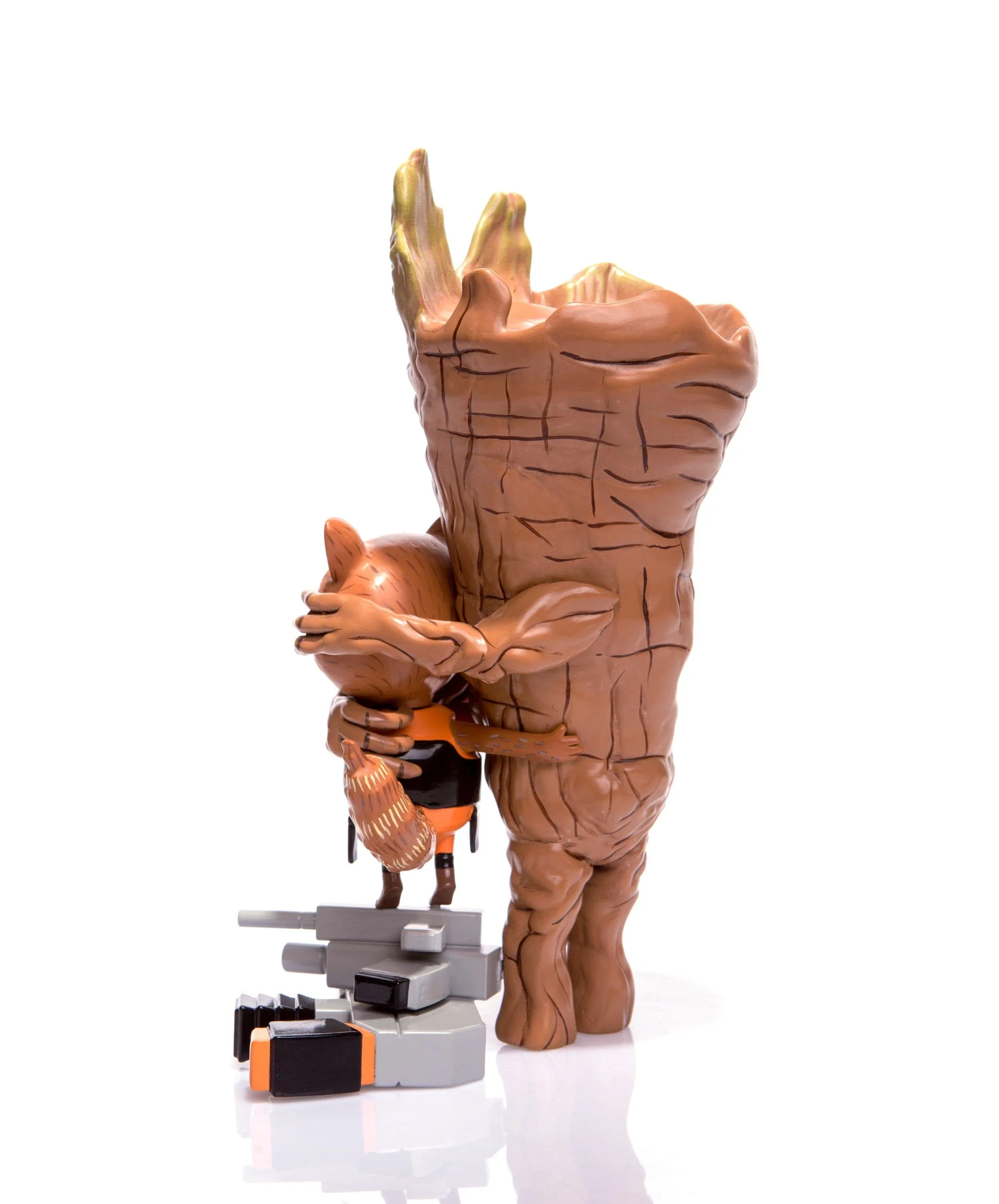 Rocket & Groot: Treehugger Vinyl Figure Exclusive - Image 9