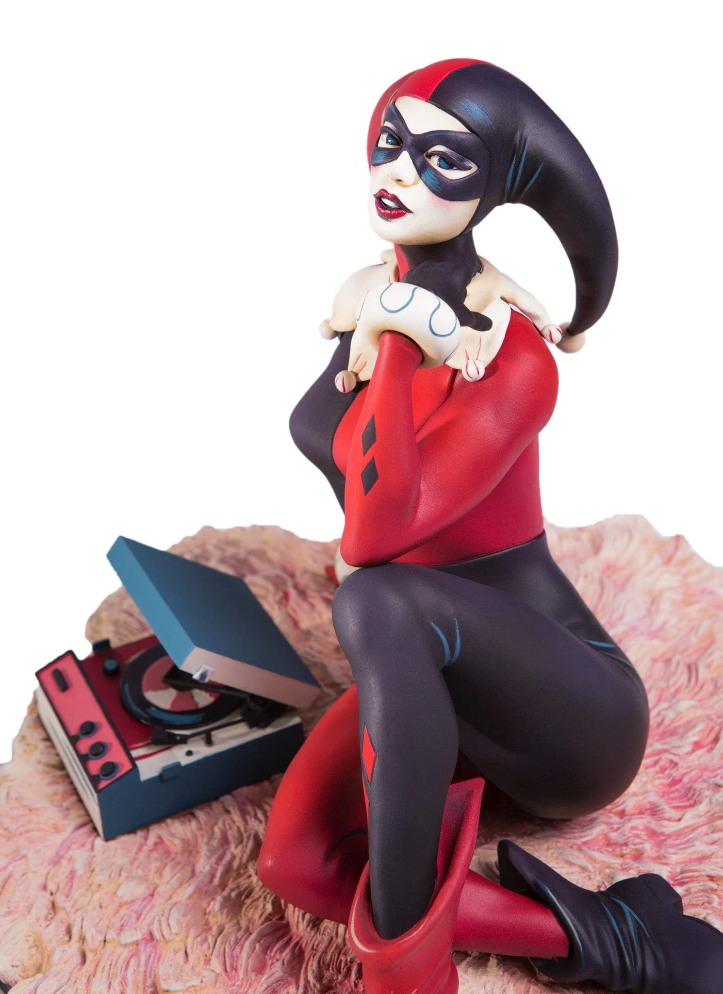 Batman – "Waiting for My J Man" Harley Quinn Statue - Image 6