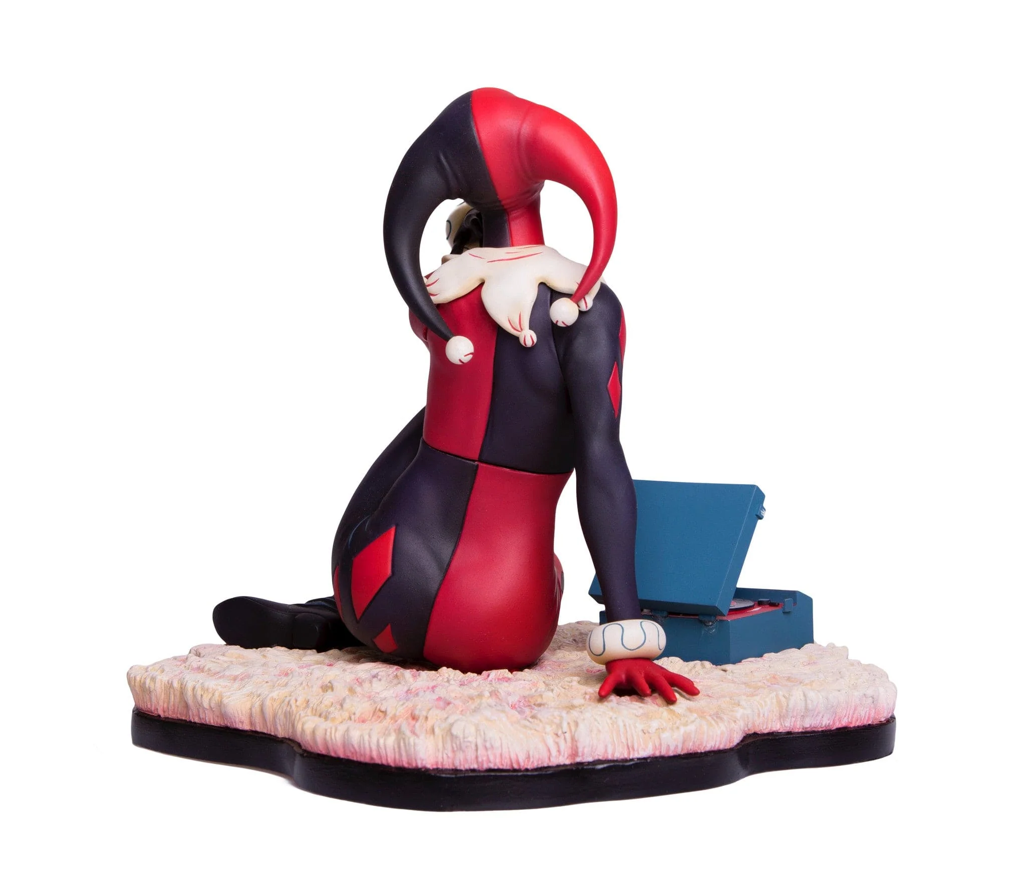 Batman – "Waiting for My J Man" Harley Quinn Statue - Image 8
